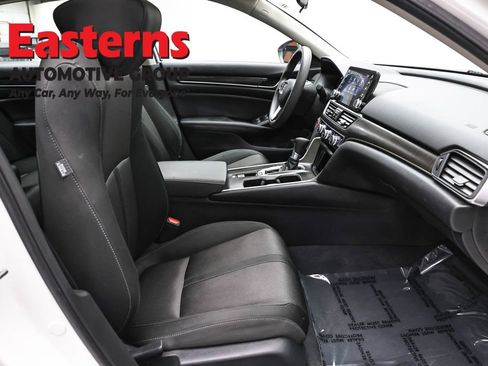 Used 2020 Honda Accord EX image 24
