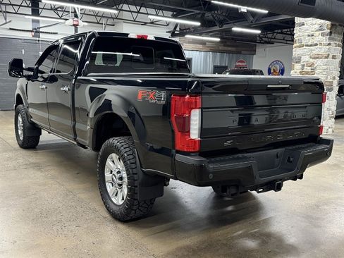 Used 2019 Ford F250 Platinum w/ Platinum Ultimate Package AWD/4WD image 10