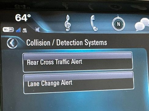 Used 2019 Buick Envision Essence image 6