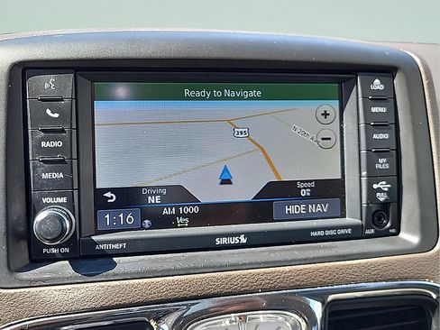 Used 2015 Chrysler Town & Country Touring w/ Driver Convenience Group FWD image 24