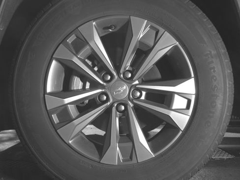 Used 2025 Chevrolet Equinox LT FWD image 15