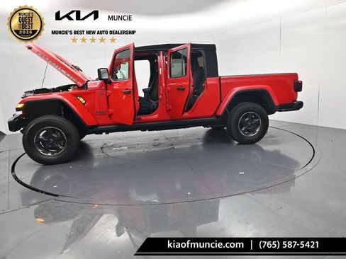 Used 2022 Jeep Gladiator Rubicon w/ LED Lighting Group AWD/4WD image 66