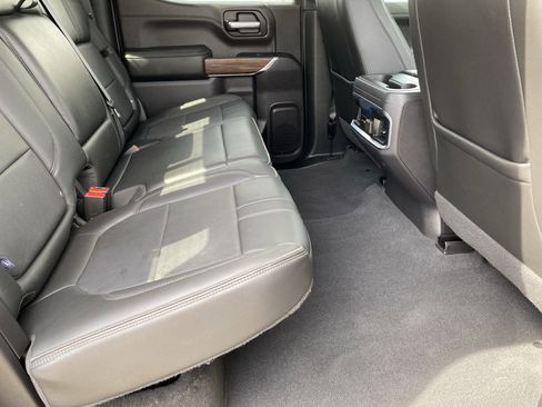 Used 2022 Chevrolet Silverado 1500 High Country AWD/4WD image 13