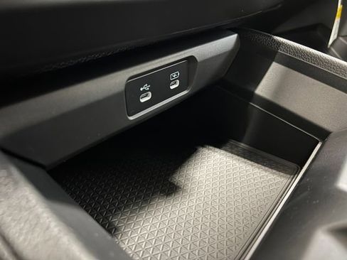 New 2025 Honda Accord LX image 19