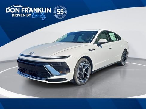 New 2026 Hyundai Sonata SEL FWD image 1