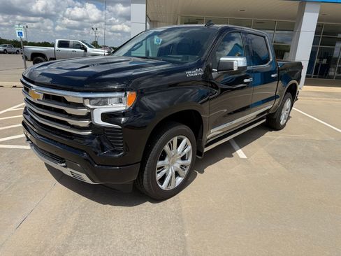 New 2026 Chevrolet Silverado 1500 High Country AWD/4WD image 2