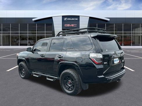 Used 2019 Toyota 4Runner SR5 image 3