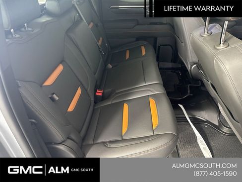 New 2026 GMC Sierra 1500 AT4 w/ AT4 Premium Package image 17
