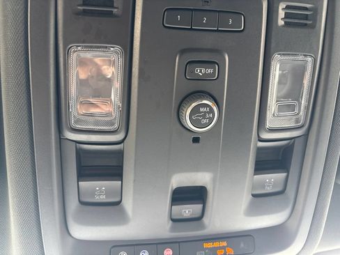 Used 2023 Chevrolet Tahoe RST AWD/4WD image 28