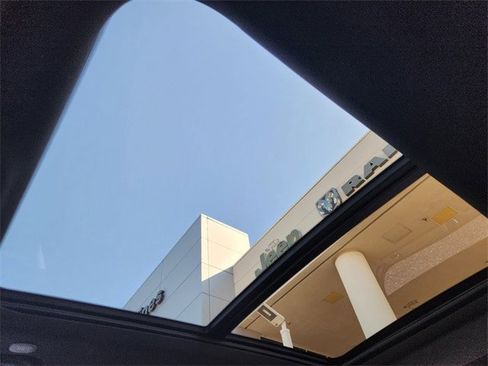 New 2026 Jeep Cherokee Limited image 20