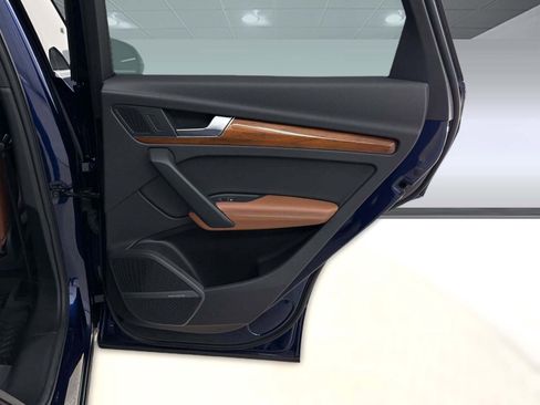 Used 2022 Audi Q5 2.0T Premium Plus w/ Premium Plus Package image 34