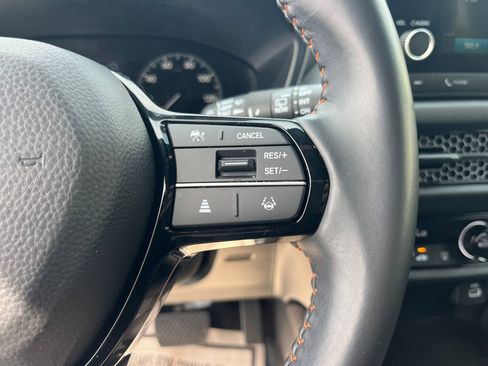 Used 2023 Honda HR-V Sport image 18