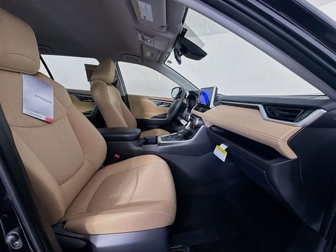 New 2025 Toyota RAV4 XLE image 26