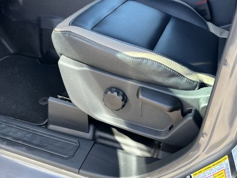 New 2026 Ford Bronco Big Bend w/ Black Diamond Package image 12