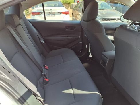 Used 2022 Toyota Corolla LE FWD image 24