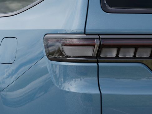 New 2026 Jeep Grand Wagoneer L Limited AWD/4WD image 27