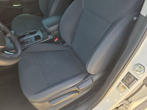Used 2019 Kia Sorento FWD image 15