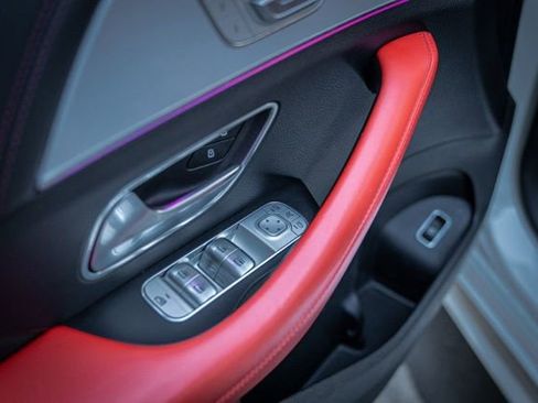 Used 2021 Mercedes-Benz GLE 53 AMG 4MATIC image 40