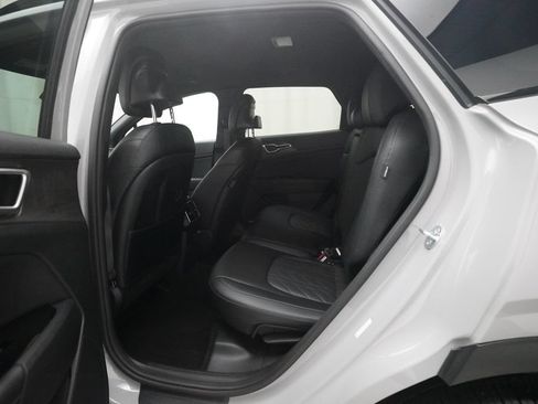 Used 2024 Kia Sportage X-Line AWD/4WD image 15