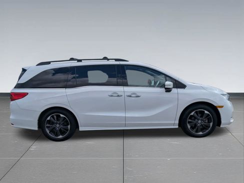 Certified 2024 Honda Odyssey Elite image 6