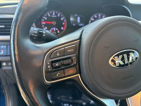 Used 2018 Kia Optima S w/ Panoramic Sunroof Package image 19