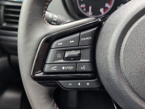 Used 2025 Subaru Forester Touring image 9