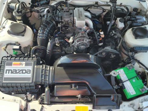 Used 1990 MAZDA RX-7 Convertible image 29