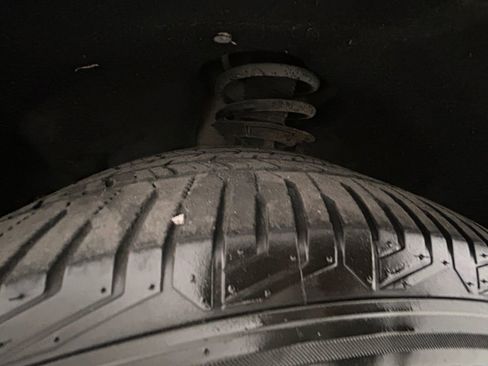 Used 2020 Ford Edge SEL image 22