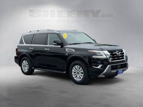 Used 2021 Nissan Armada SV AWD/4WD image 2