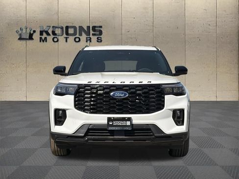 New 2026 Ford Explorer ST-Line AWD/4WD image 3