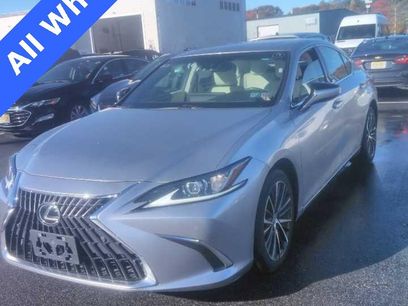 Used 2022 Lexus ES 250 w/ Premium Package