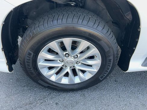 Used 2019 Lexus GX 460 Premium image 9