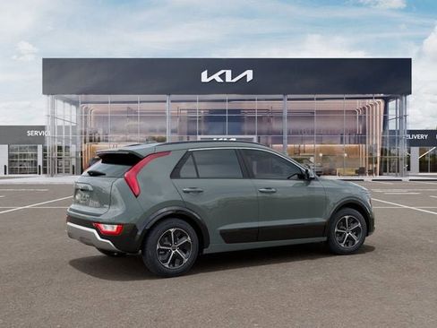 New 2026 Kia Niro FWD image 6