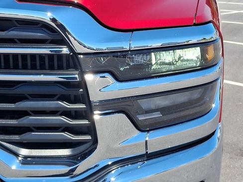 Used 2026 RAM 2500 Big Horn AWD/4WD image 9