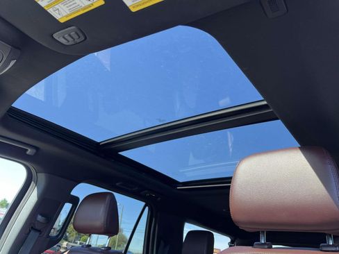 Used 2023 Ford Expedition Max Limited image 17