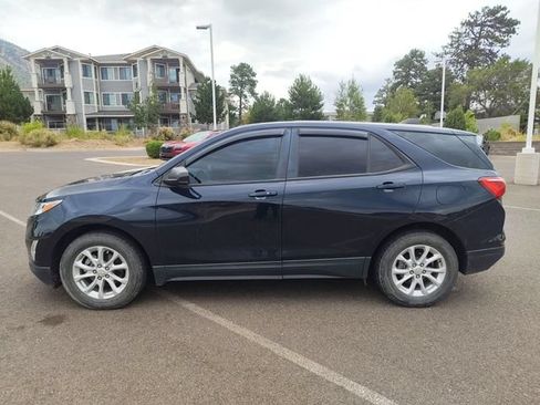 Used 2020 Chevrolet Equinox LS w/ LS Convenience Package FWD image 6