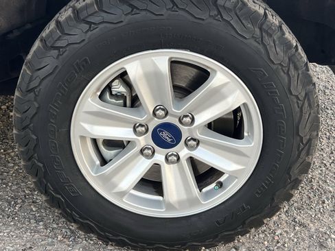 Used 2018 Ford F150 XLT w/ Equipment Group 301A Mid image 10