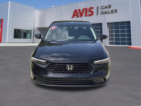 Used 2025 Honda Accord LX image 2