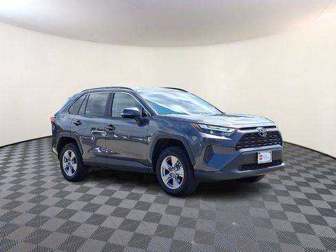 Certified 2025 Toyota RAV4 XLE AWD/4WD image 4