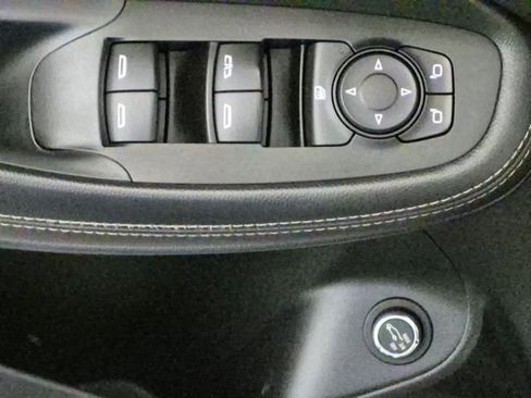 Used 2020 Buick Encore GX Select FWD image 16
