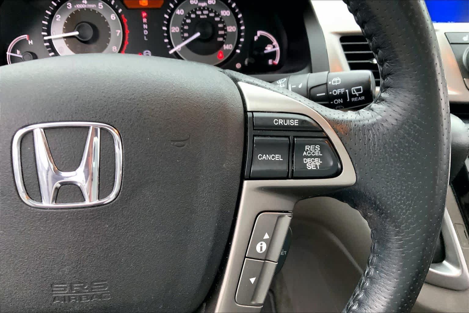 Used 2016 Honda Odyssey Touring image 25