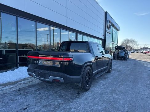 Used 2022 Rivian R1T Adventure image 3