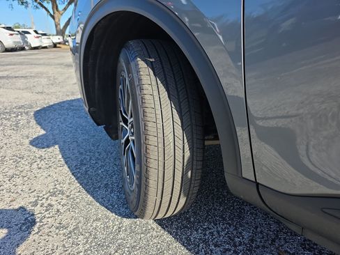 Used 2025 Ford Escape SE image 34