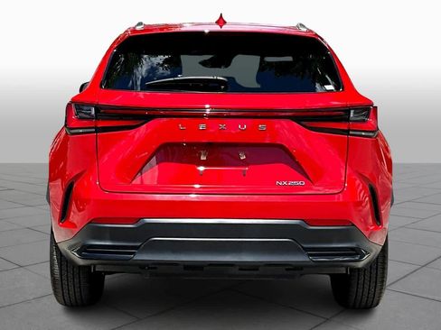 Used 2024 Lexus NX 250 FWD w/ Towing Package (2000 Lbs) image 5