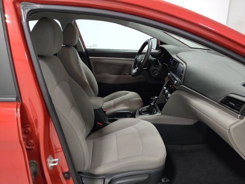 Used 2020 Hyundai Elantra SEL FWD image 21