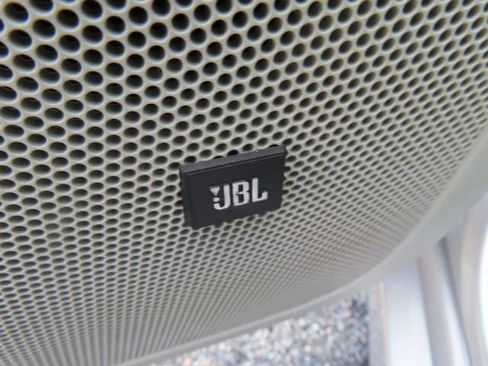 Used 2010 Toyota Prius Three image 16