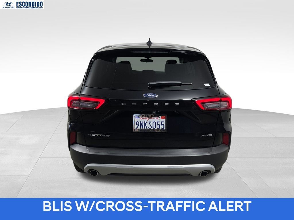 Used 2024 Ford Escape Active AWD/4WD image 4
