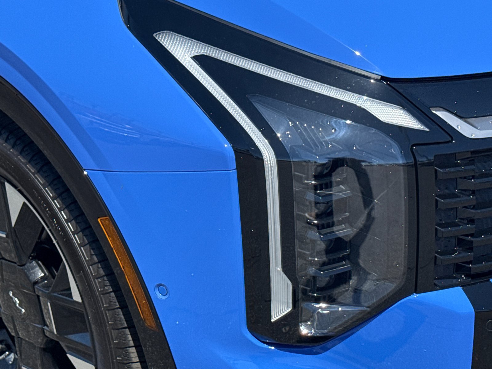 New 2026 Kia Sportage SX FWD image 32