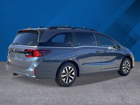New 2026 Honda Odyssey EX-L image 4