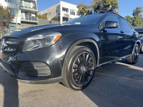 Used 2018 Mercedes-Benz GLA 250 w/ AMG Line Exterior image 19